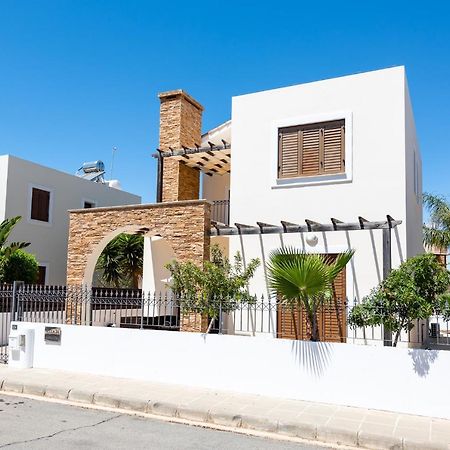 Villa Alexandra By Ezoria Villas Aya Napa Dış mekan fotoğraf