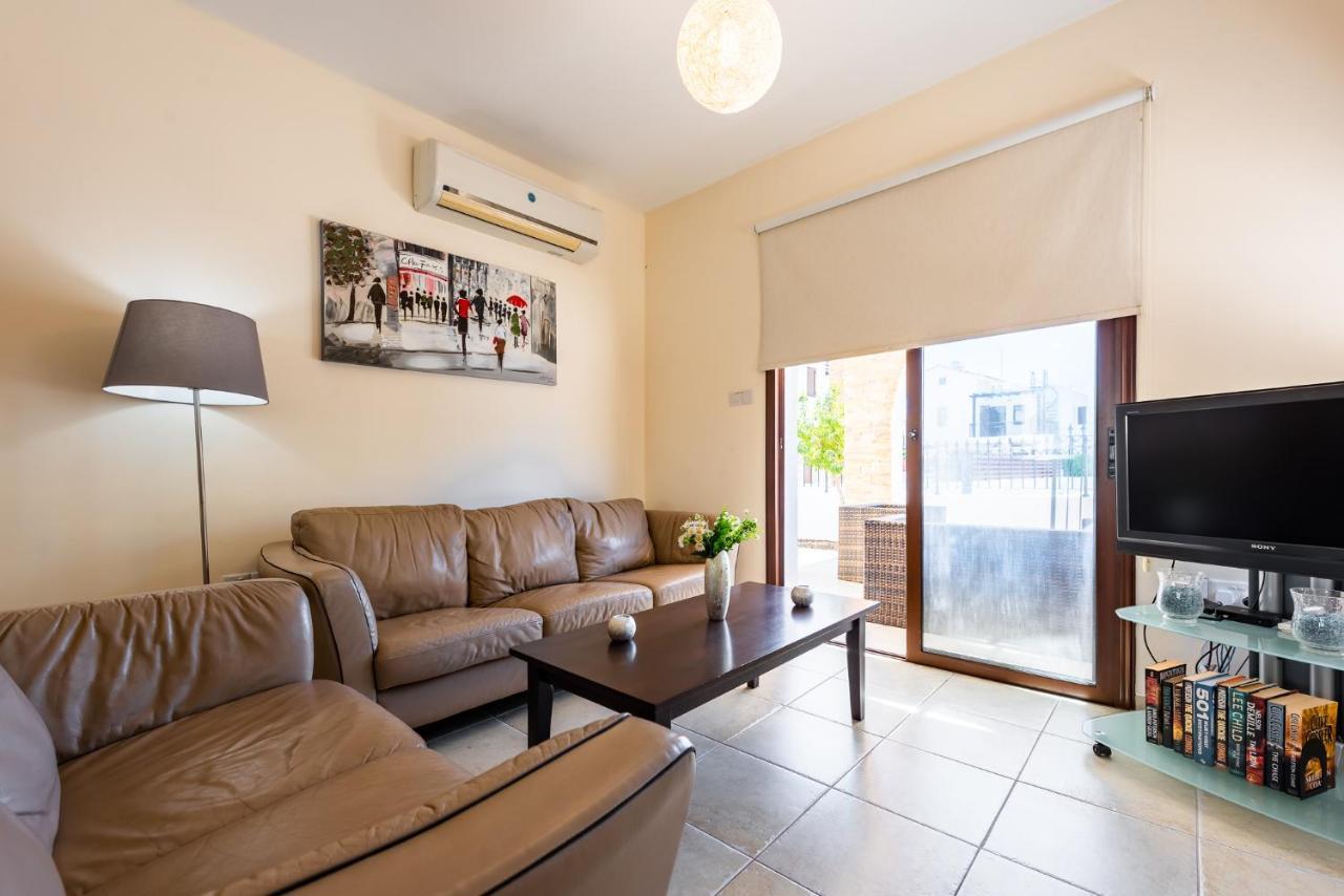 Villa Alexandra By Ezoria Villas Aya Napa Dış mekan fotoğraf