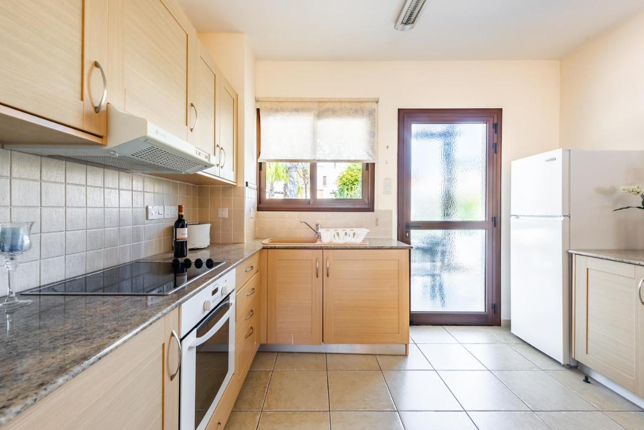 Villa Alexandra By Ezoria Villas Aya Napa Dış mekan fotoğraf