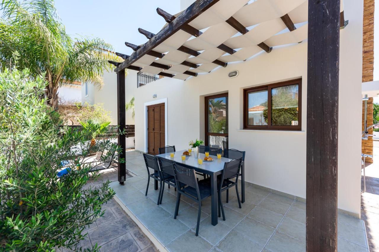 Villa Alexandra By Ezoria Villas Aya Napa Dış mekan fotoğraf